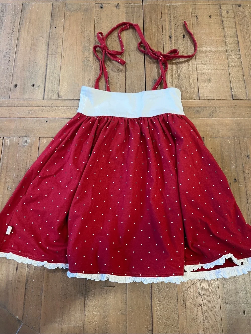 Omi Jo well dressed wolf red and wore polka dot swing top and shorts set 5 years